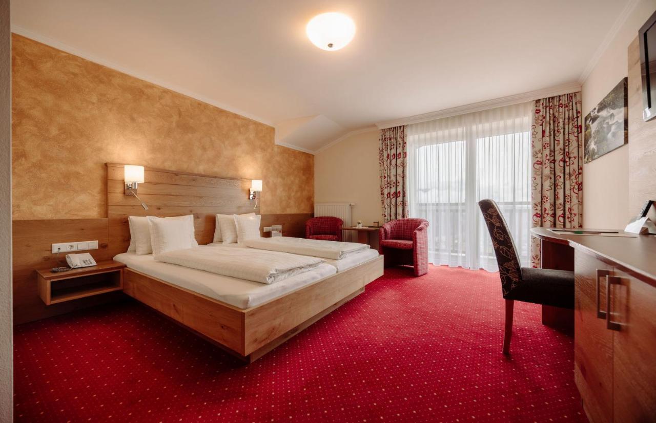 Hotel Waldfrieden Schladming Exterior photo