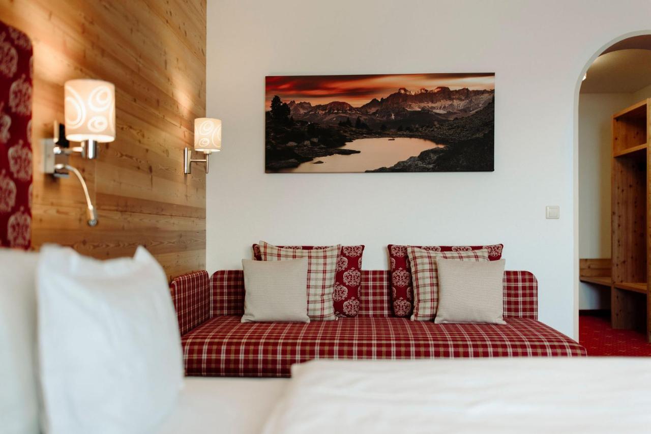 Hotel Waldfrieden Schladming Exterior photo