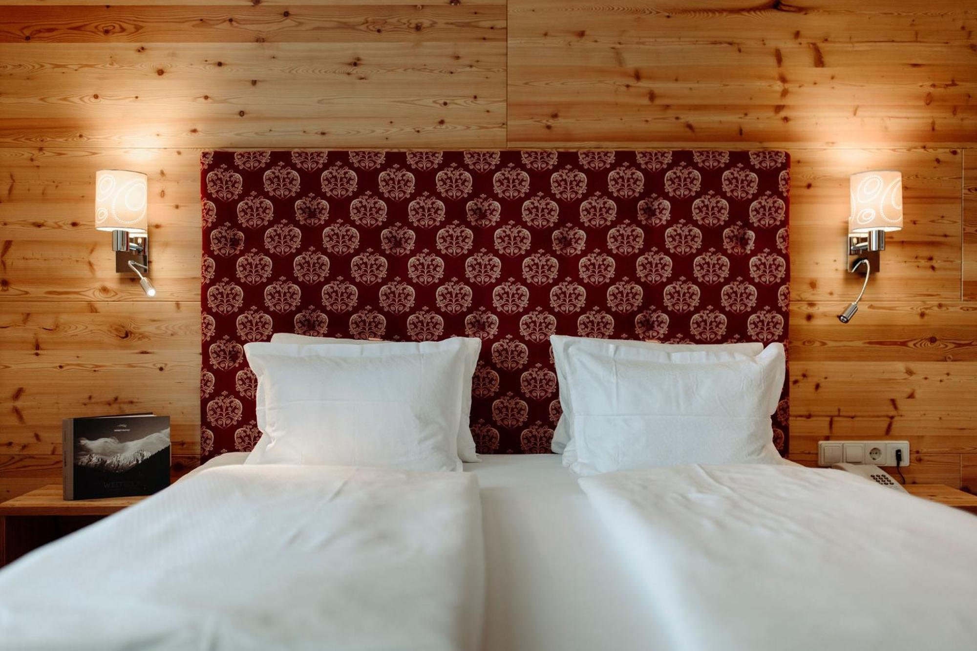 Hotel Waldfrieden Schladming Exterior photo